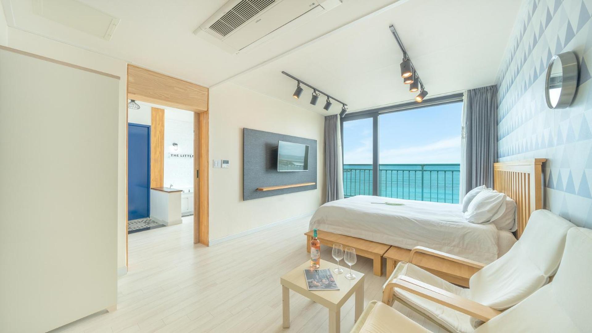 Goseong Littlesquare Oceanview Pension Номер фото